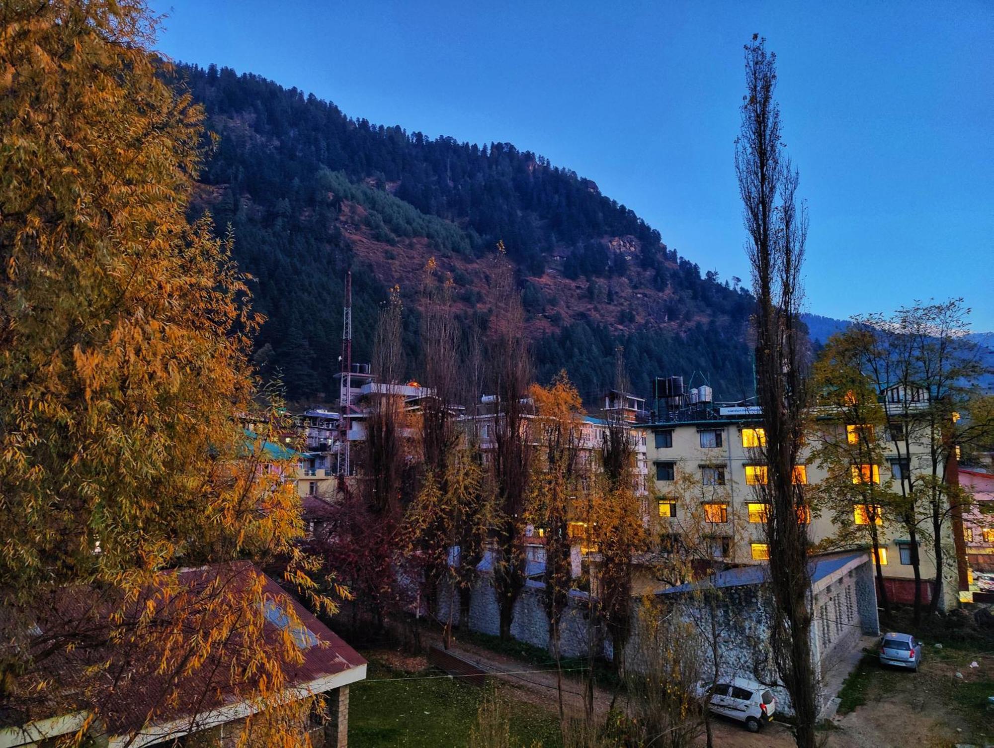 Surya International Hotel Manali Near Mall Road Extérieur photo